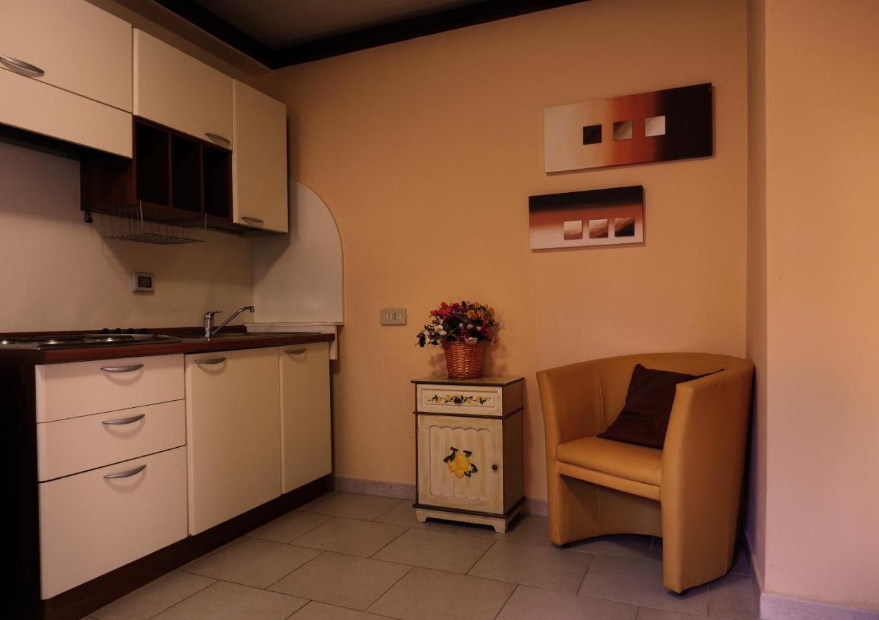 Hotel Borgo Antico ファブリアーノ エクステリア 写真