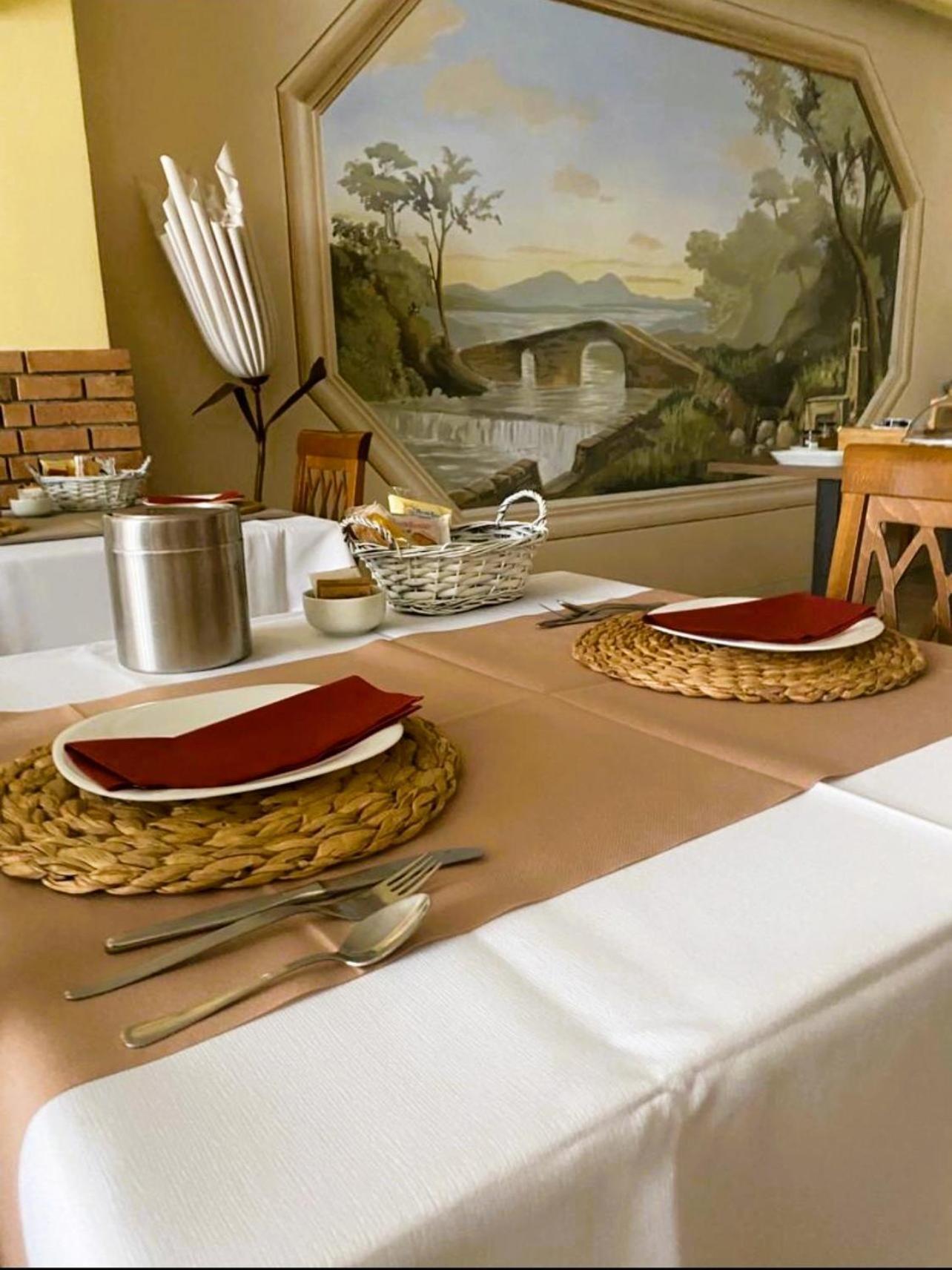 Hotel Borgo Antico ファブリアーノ エクステリア 写真