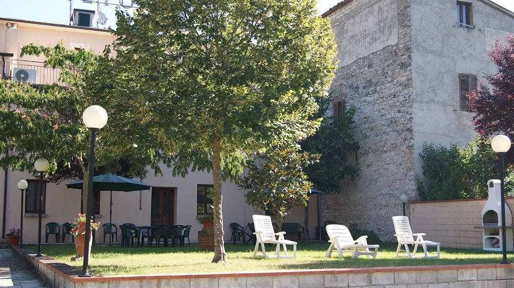 Hotel Borgo Antico ファブリアーノ エクステリア 写真